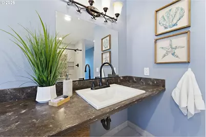 2115 NE 158th Pl, Portland, OR 97230 - Photo 24