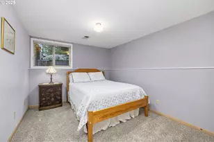 19895 NW Nestucca Dr, Portland, OR 97229 - Photo 18