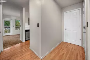 20030 Marigold Ct, West Linn, OR 97068 - Photo 4