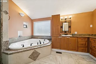 10634 SW Cook Ln, Portland, OR 97223 - Photo 20