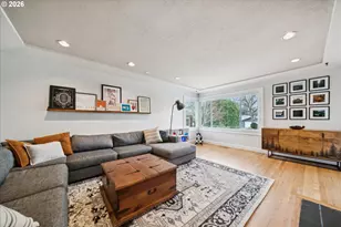 10634 SW Cook Ln, Portland, OR 97223 - Photo 4