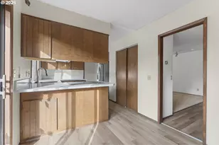 13470 SW 24th St, Beaverton, OR 97008 - Photo 20