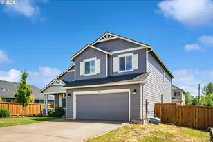 698 Stewart Dr, Molalla, OR 97038 - Photo 1