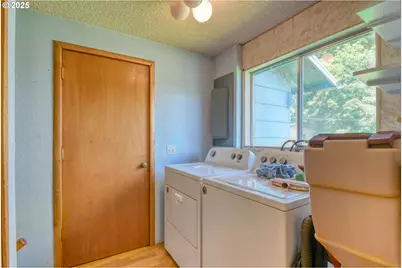 212 S Water St, Weston, OR 97886 - Photo 20
