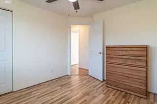 4216 Stella St, Roseburg, OR 97471 - Photo 32