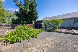 4216 Stella St, Roseburg, OR 97471 - Photo 44