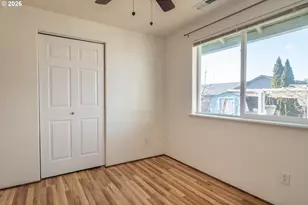 4216 Stella St, Roseburg, OR 97471 - Photo 24