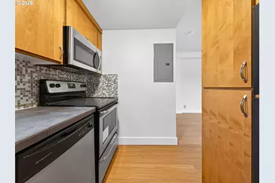 1829 NW Lovejoy St #312, Portland, OR 97209 - Photo 20