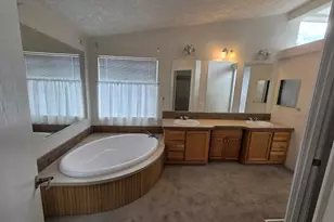 647 Highland Vista Ln, Roseburg, OR 97471 - Photo 18