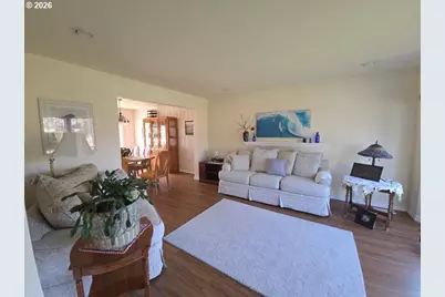 2383 Oregon Ave, North Bend, OR 97459 - Photo 6