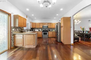 6739 SE 52nd Ave, Portland, OR 97206 - Photo 6