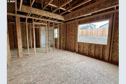 564 Arthur St, Umatilla, OR 97882 - Photo 6