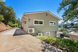 1840 NW Goetz St, Roseburg, OR 97471 - Photo 34
