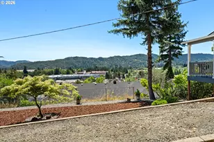 1840 NW Goetz St, Roseburg, OR 97471 - Photo 30