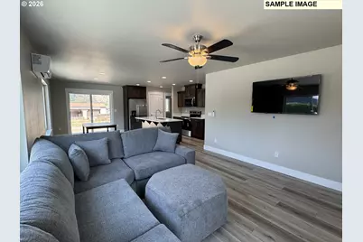 1117 Laura St, Myrtle Creek, OR 97457 - Photo 6