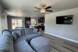 1117 Laura St, Myrtle Creek, OR 97457 - Photo 6