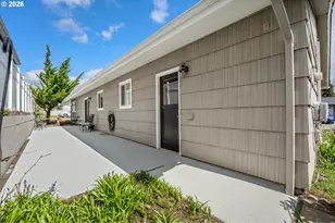 16375 SW Royalty Pkwy, King City, OR 97224 - Photo 28