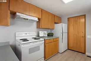 16375 SW Royalty Pkwy, King City, OR 97224 - Photo 14