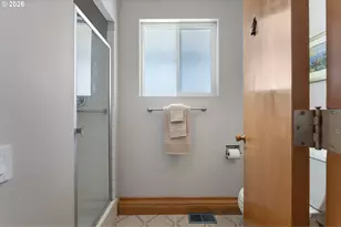 16375 SW Royalty Pkwy, King City, OR 97224 - Photo 24