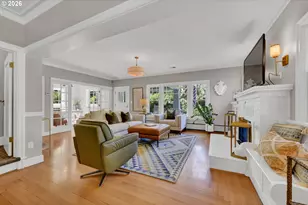 850 E Beacon Dr, Eugene, OR 97404 - Photo 4