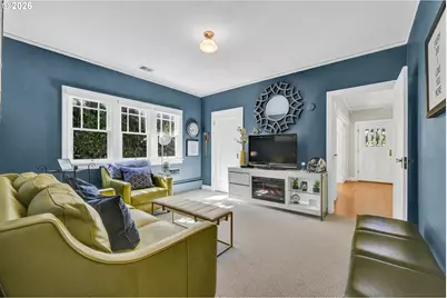 850 E Beacon Dr, Eugene, OR 97404 - Photo 16