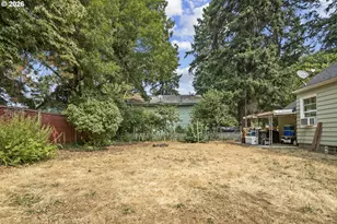 3303 SE 129th Ave, Portland, OR 97236 - Photo 36