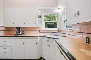 3303 SE 129th Ave, Portland, OR 97236 - Photo 14