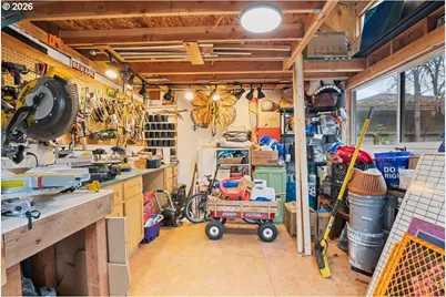 111 S 3rd St, Independence, OR 97351 - Photo 40