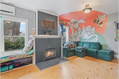 111 S 3rd St, Independence, OR 97351 - Photo 10