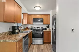 3428 SE 153rd Ave, Portland, OR 97236 - Photo 10