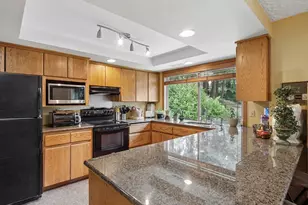 10105 NE 21st St, Vancouver, WA 98664 - Photo 14