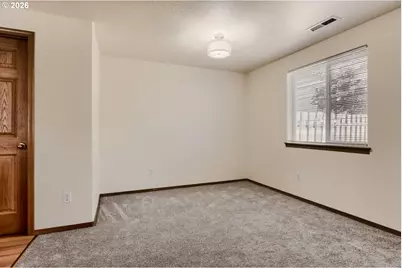 169 NE Skylar St, Hillsboro, OR 97124 - Photo 14