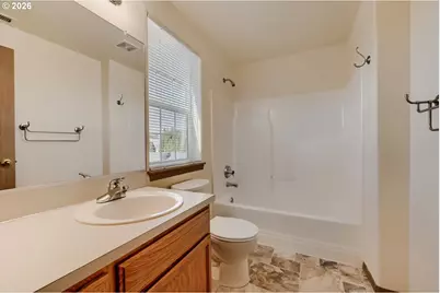 169 NE Skylar St, Hillsboro, OR 97124 - Photo 18