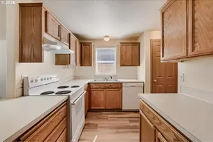 169 NE Skylar St, Hillsboro, OR 97124 - Photo 8