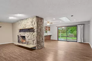 5915 SW Illinois St, Portland, OR 97221 - Photo 6