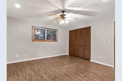 5915 SW Illinois St, Portland, OR 97221 - Photo 20