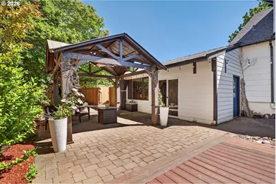 5135 N Cecelia St, Portland, OR 97203 - Photo 38