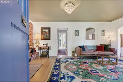 5135 N Cecelia St, Portland, OR 97203 - Photo 4