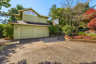 2902 SW Orchard Hill Pl, Lake Oswego, OR 97035 - Photo 34