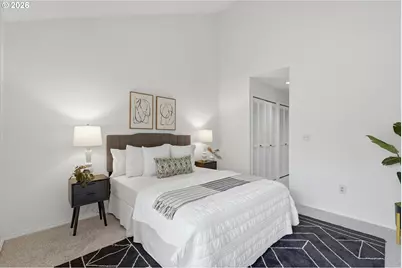 5250 S Landing Dr #308, Portland, OR 97239 - Photo 14
