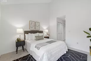 5250 S Landing Dr, Portland, OR 97239 - Photo 14