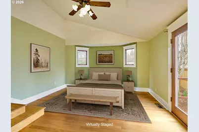 216 S James St, Silverton, OR 97381 - Photo 16