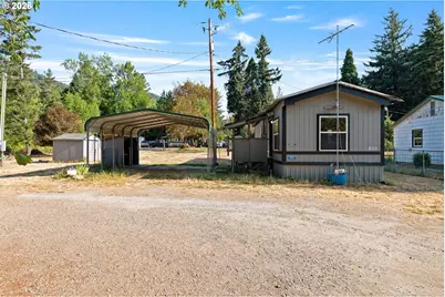 200 Lizzy Ln, Glendale, OR 97442 - Photo 1