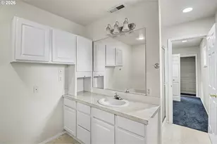 405 NE 86th Ave, Portland, OR 97220 - Photo 24