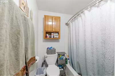 42801 Island Inn Dr, Lebanon, OR 97355 - Photo 22