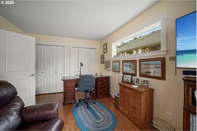 762 SE Saint Andrews Ln, Dallas, OR 97338 - Photo 10