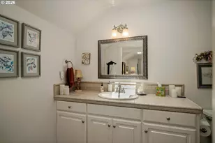 762 SE St Andrews Ln, Dallas, OR 97338 - Photo 38