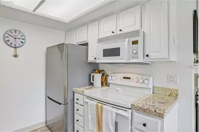 9455 SW 146th Ter #5, Beaverton, OR 97007 - Photo 10