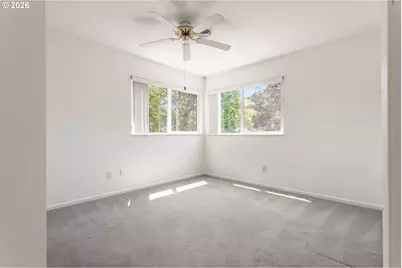 17650 NW Rolling Hill Ln, Beaverton, OR 97006 - Photo 26