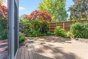 17650 NW Rolling Hill Ln, Beaverton, OR 97006 - Photo 30